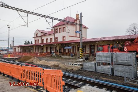 3.4.2018 - Čelákovice: rekonstrukce stanice © Jiří Řechka