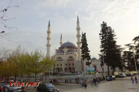 Tirana, Velká mešita, 4.4.2018 © Jiří Mazal