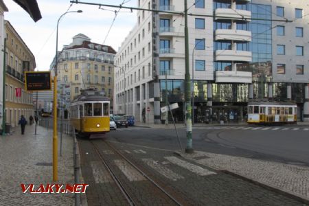 Lisabon, tramvaje v uzlu Martim Moniz 26. 3. 2018 © Libor Peltan