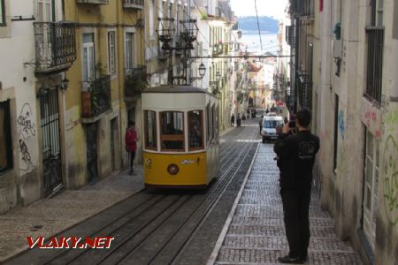 Lisabon, elevador da Bica 28. 3. 2018 © Libor Peltan