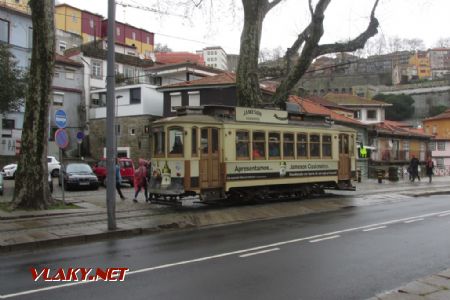 Porto, Brill 28 na nábřeží 30. 3. 2018 © Libor Peltan