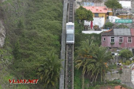 Porto, funicular dos Guindas, strmý úsek 30. 3. 2018 © Libor Peltan