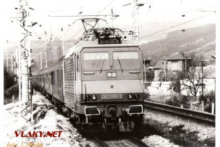 363.099-3 – R505 DARGOV – Zlatovce – Trenčín, 19.4.1988 © Libor Hrubý