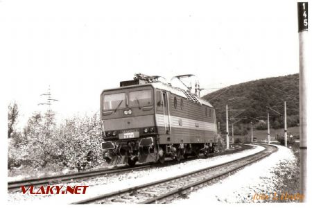 363.093-6 – Opatová nad Váhom – Trenčín, 10.5.1988 © Libor Hrubý
