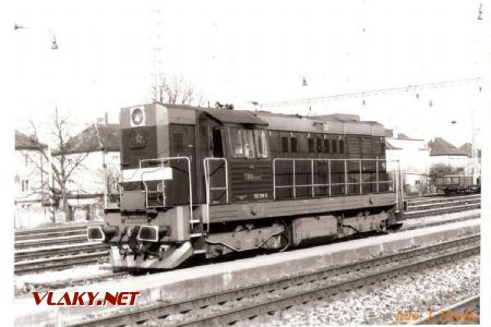 742.339-5 (T466.2339) – žst. Trenčín, 17.3.1990 © Libor Hrubý