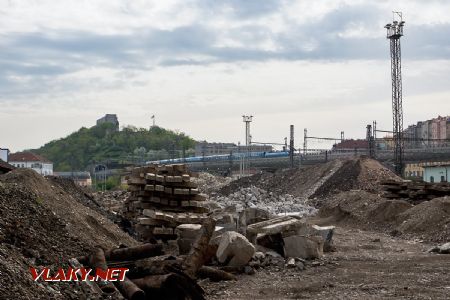 23.04.2018 - Praha Masarykovo n.: skládka stavebního odpadu © Jiří Řechka