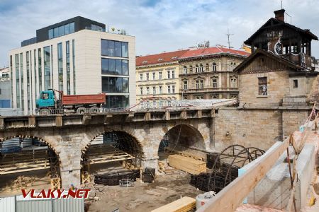 23.04.2018 - Praha, spojovací viadukt: Negrelliho viadukt © Jiří Řechka