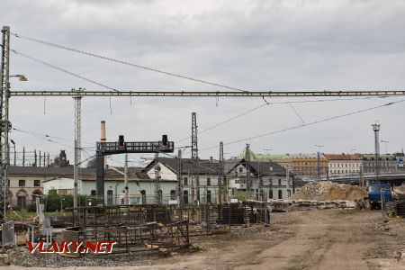 23.04.2018 - Praha Masarykovo n.: stále zatím červená © Jiří Řechka