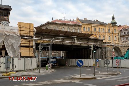 04.05.2018 - Praha-Karlín: poslední hodiny před snesením © Jiří Řechka