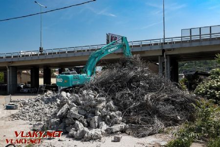 14.05.2018 - Praha Masarykovo n.: pozůstatky mostu © Jiří Řechka