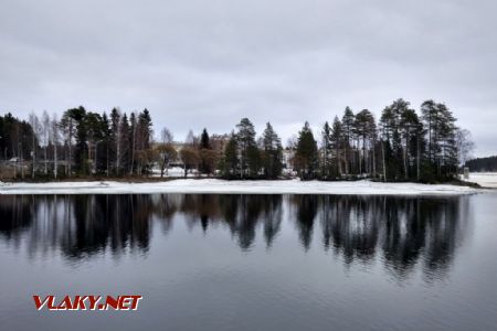 Kajaani - jezero pod nádražím © Filip Kuliš
