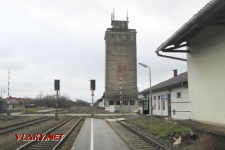 30.03.2018 - Oberweiden, na trati do Gänserndorfu, pohľad smerom na Marchegg © Juraj Földes 