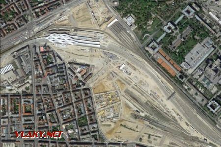 28.04.2012 - Viedeň, zbúraný Südbahnhof, rozostavaný Hauptbahnhof a provizórny Ostbahnhof © Digital Globe 2018