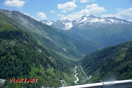 21.06.2017 – Horské údolí od Gletsche do Oberwaldu © Pavel Stejskal