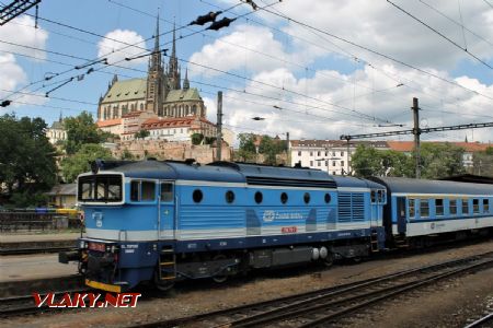 27.06.2018 - Brno hl.n.: rychlík směr Jihlava u 5. nástupiště © Karel Furiš