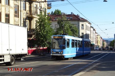 Oslo, tramvaj typu SL79 na lince č. 12, 3.7.2018 © Jiří Mazal