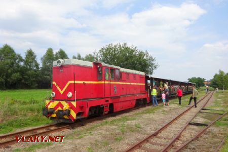 Stanica, lokomotiva Lxd2.11 s vlakem do Rudy, 22.7.2018 © Jiří Mazal