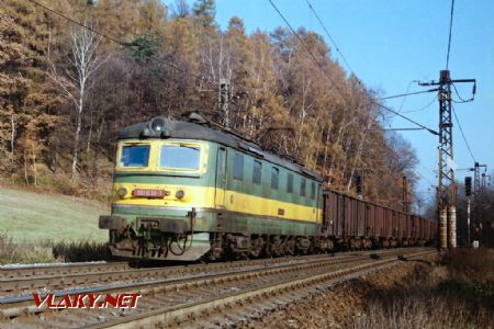 Stará trať u Dlouhé Třebové s lokomotivou 181.038 dne 2.11.1994 © Pavel Stejskal