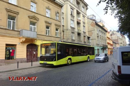 Lviv, autobus ukrajinského výrobce Electron, 11.8.2018 © Jiří Mazal