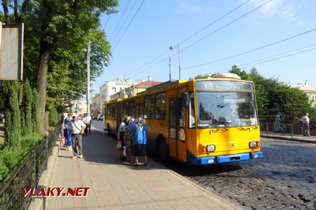 Černovce, trolejbus 15Tr původem ze Zlína, 14.8.2018 © Jiří Mazal
