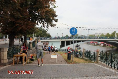 25.08.2018 - Hradec Králové, Tylovo nábř. pokladna u vstupu do sekce modelů © PhDr. Zbyněk Zlinský