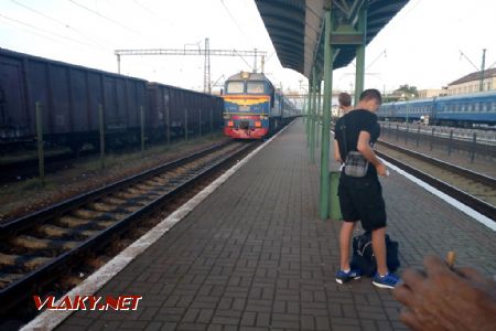 12.8.2018, Vlak 014L so Sergejom M62-1391 na čele prichádza do žst. Čop © Oliver Dučák