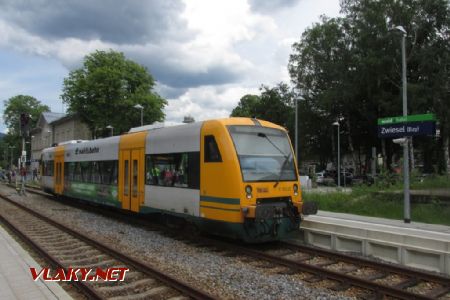 Zwiesel: RegioShuttle Waldbahn zřejmě převzatý od Vogtlandbahn 27. 5. 2018 © Libor Peltan