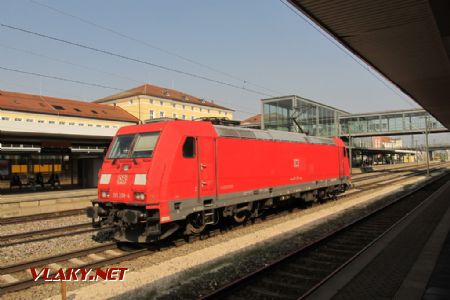 Regensburg Hbf: 185 DB jako Lv 5. 9. 2018 © Libor Peltan