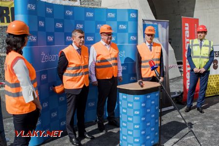 21.9.2018 - Kyšice, Ejpovický tunel: slovo má premiér Andrej Babiš © Jiří Řechka