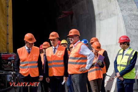 21.9.2018 - Kyšice, Ejpovický tunel: premiér, generál.ředitel SŽDC J.Svoboda a ministr dopravy © Jiří Řechka