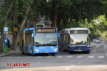 03.06.2018 – Budapešť: závody autobusů MB Citaro III a Volvo 7700 u Zugló © Dominik Havel