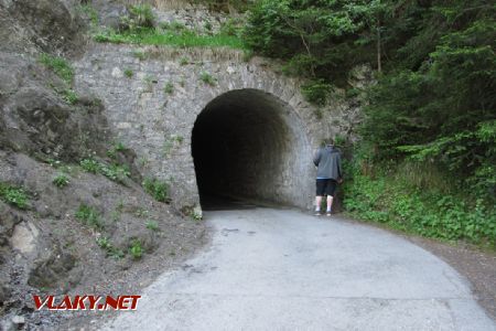 04.06.2018 – starý tunel do Malbunu: portál ze strany údolí Rýna © Dominik Havel
