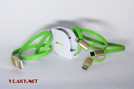 USB nabíjecí kabel LIEmobil – rozvinutý © Dominik Havel