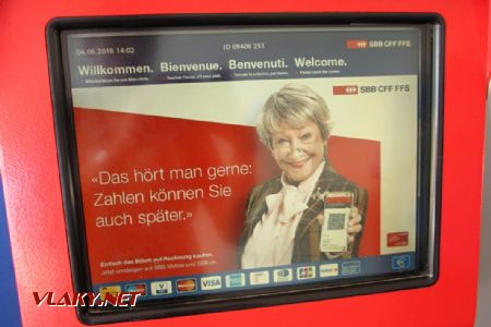 04.06.2018 – Sevelen: Reklama na mobilní aplikaci: „To se slyší rádo: Zaplatit můžete také později.“ © Dominik Havel