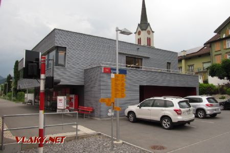 04.06.2018 – Gonten: moderní nádražní budova © Dominik Havel