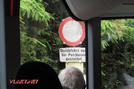 05.06.2018 – Mellau: linka projíždí místy, kam mohou pouze autobusy Postbus. Co se stane, až se změní dopravce? © Dominik Havel