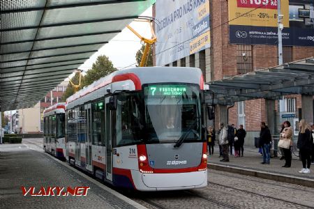 27.10.2018 - Olomouc: dvojče EVO1 č. 214/213 © Jiří Řechka