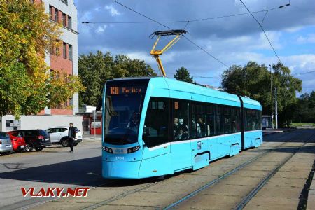 29.09.2018 - Ostrava, Výstaviště: tramvaj Stadler Tango NF2 nOVA č. 1704 © Václav Vyskočil