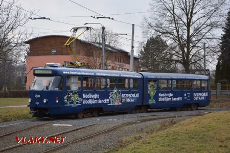 01.02.2016 - Ostrava-Martinov: tramvaj K2R.P č. 802 © Václav Vyskočil