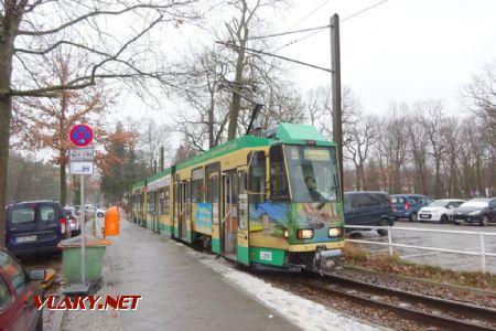Rekonstruovaná tramvaj KTNF6 na konečné Berlin, S-Bahnhof Friedrichshagen, 26.1.2019 © Jiří Mazal