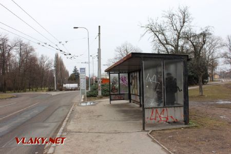 10.02.2019 - Hradec Králové, Slezské Př.-Cihelna: odjezdové stanoviště © PhDr. Zbyněk Zlinský