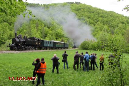 Fotografovanie ozubnicového vlaku (11.5.2019) © ČHŽ