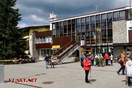 16.7.2019 - Štrbské pleso: výpravní budova © Jiří Řechka