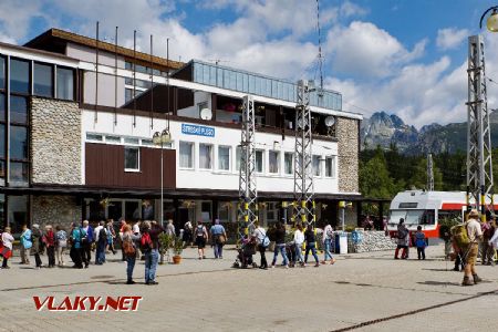 16.7.2019 - Štrbské pleso: výpravní budova © Jiří Řechka