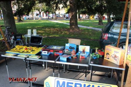 31.08.2019 - Hradec Králové, Smetanovo nábř.: firma Merkur Toys dnes vsází na elektroniku © PhDr. Zbyněk Zlinský