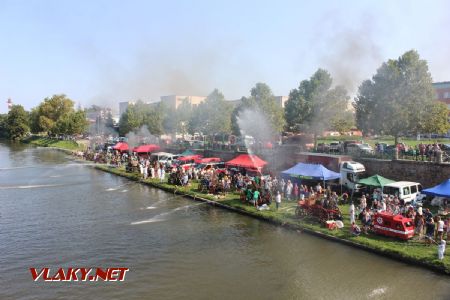 31.08.2019 - Hradec Králové, Tyršův most: pára a voda © PhDr. Zbyněk Zlinský