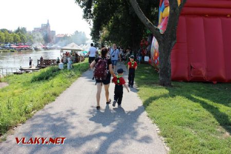 31.08.2019 - Hradec Králové, Smetanovo nábř.: minihasiči © PhDr. Zbyněk Zlinský