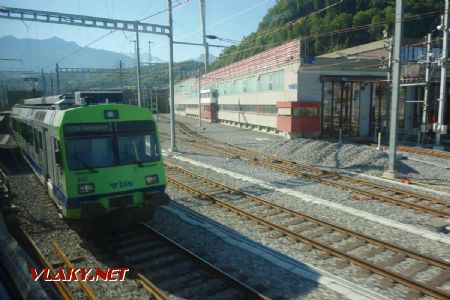 Visp - Bern, za depom BLS sme videli Bernské Alpy, 12.9.2019 © Juraj Földes