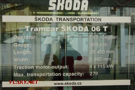 Údaje vylepené na tramvaji  Škoda 06 T, 10.7.2019 © Jiří Mazal