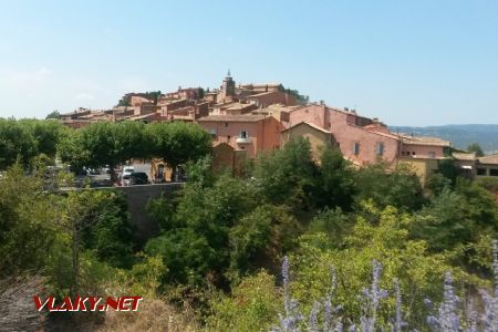 Roussillon: Městečko na kopci © Tomáš Kraus, 26.7.2019